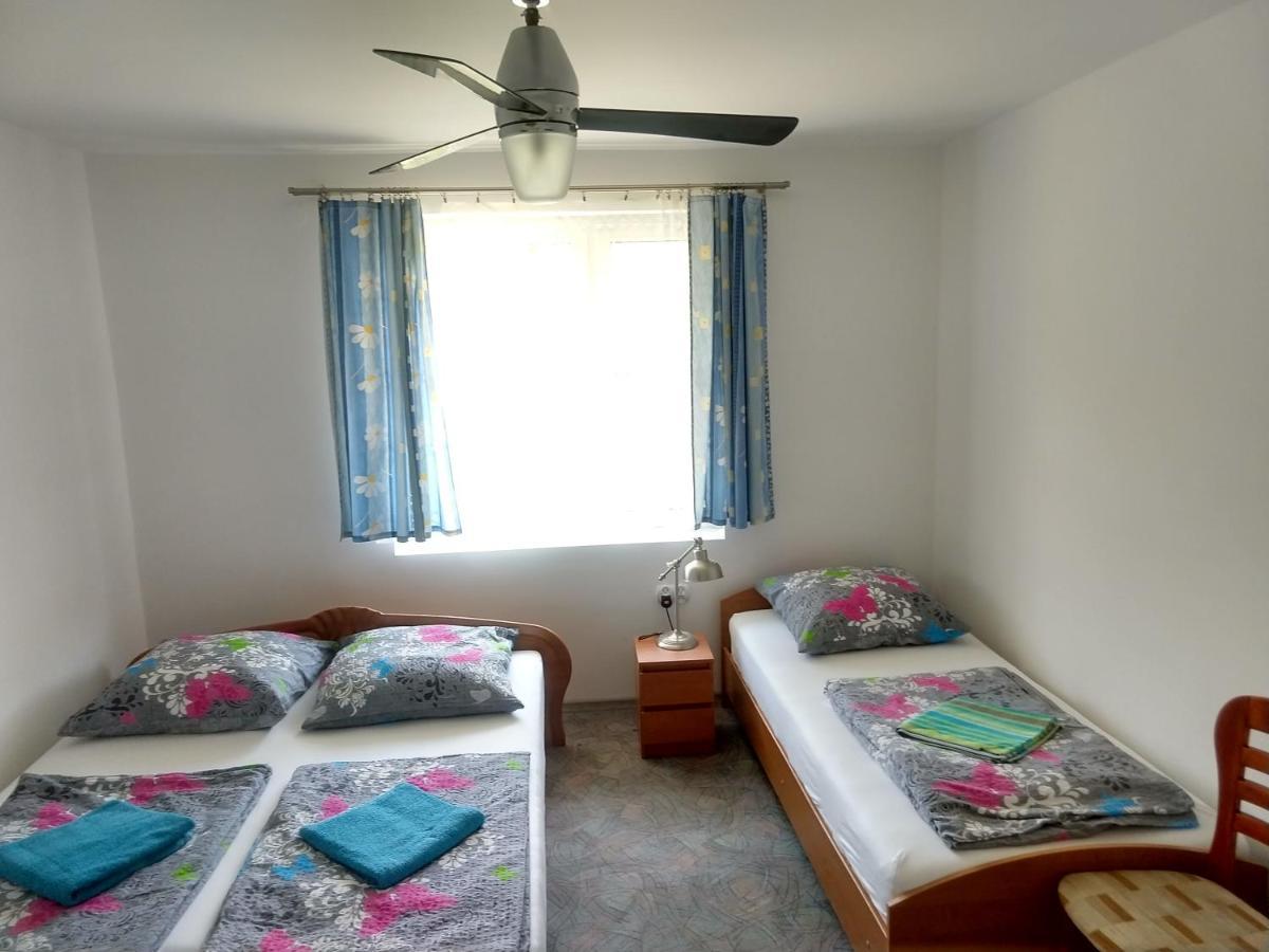 Pokoje Roznow Otel Dış mekan fotoğraf