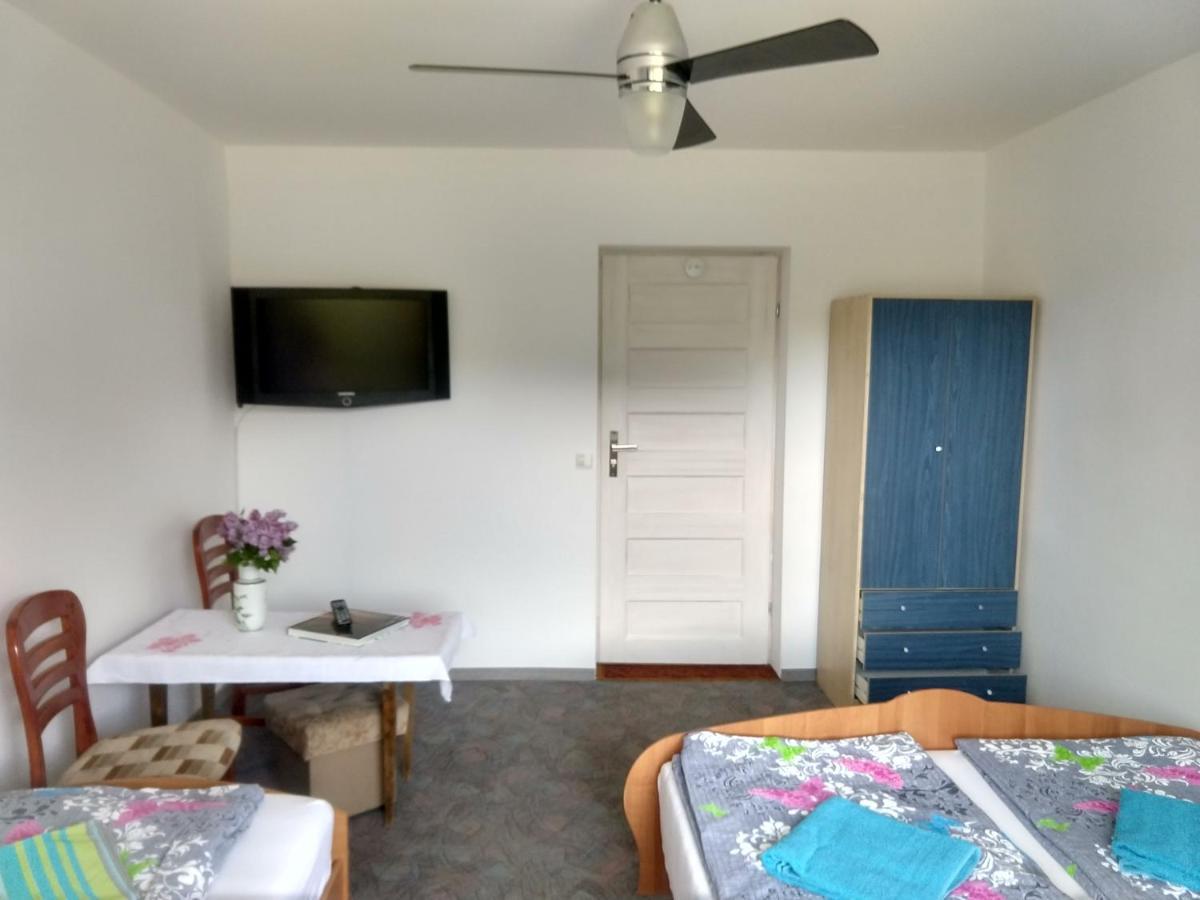 Pokoje Roznow Otel Dış mekan fotoğraf